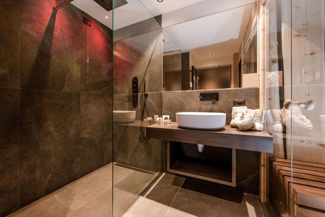 Nidaris - Luxury Private Spa Suites Мале Екстер'єр фото
