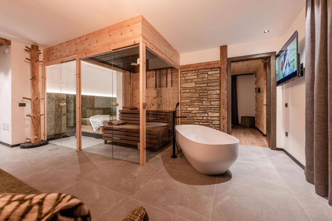 Nidaris - Luxury Private Spa Suites Мале Екстер'єр фото