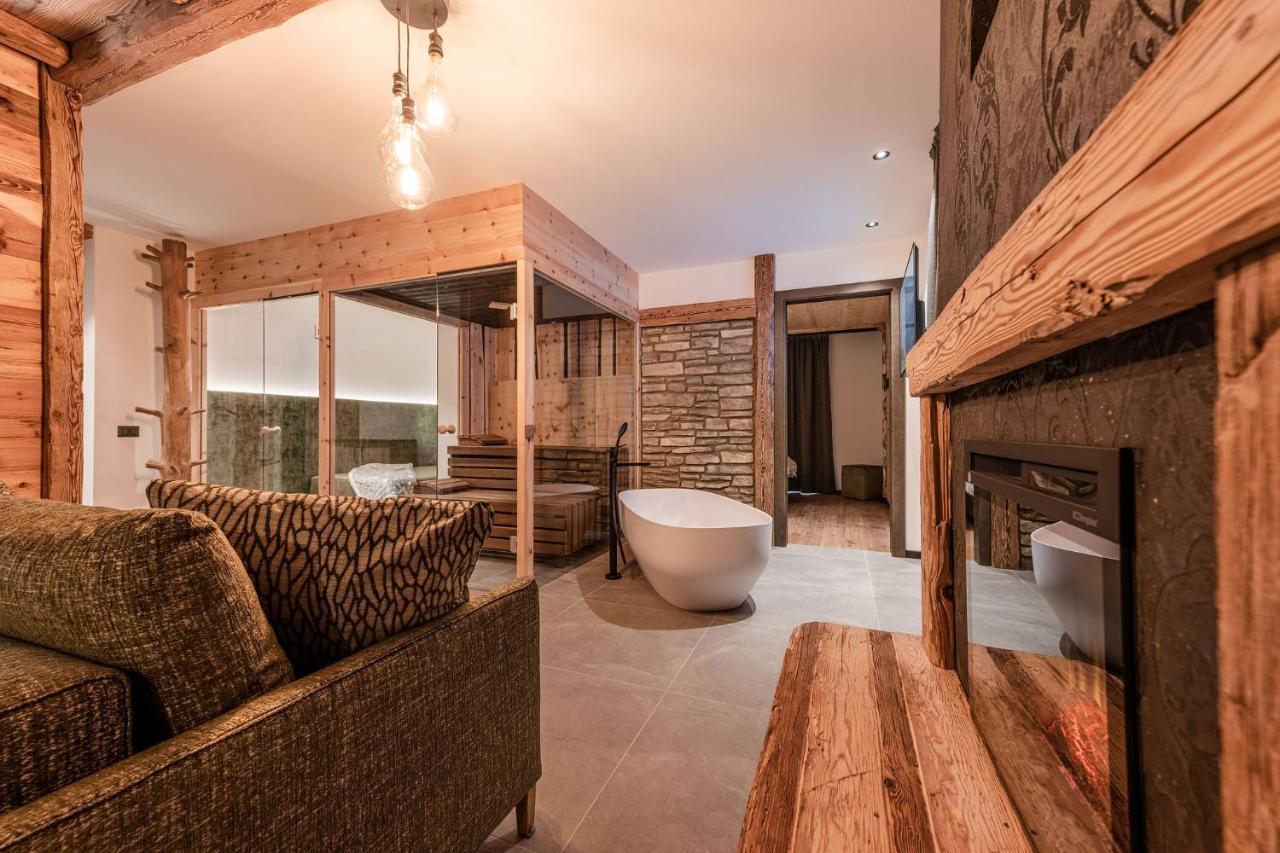 Nidaris - Luxury Private Spa Suites Мале Екстер'єр фото